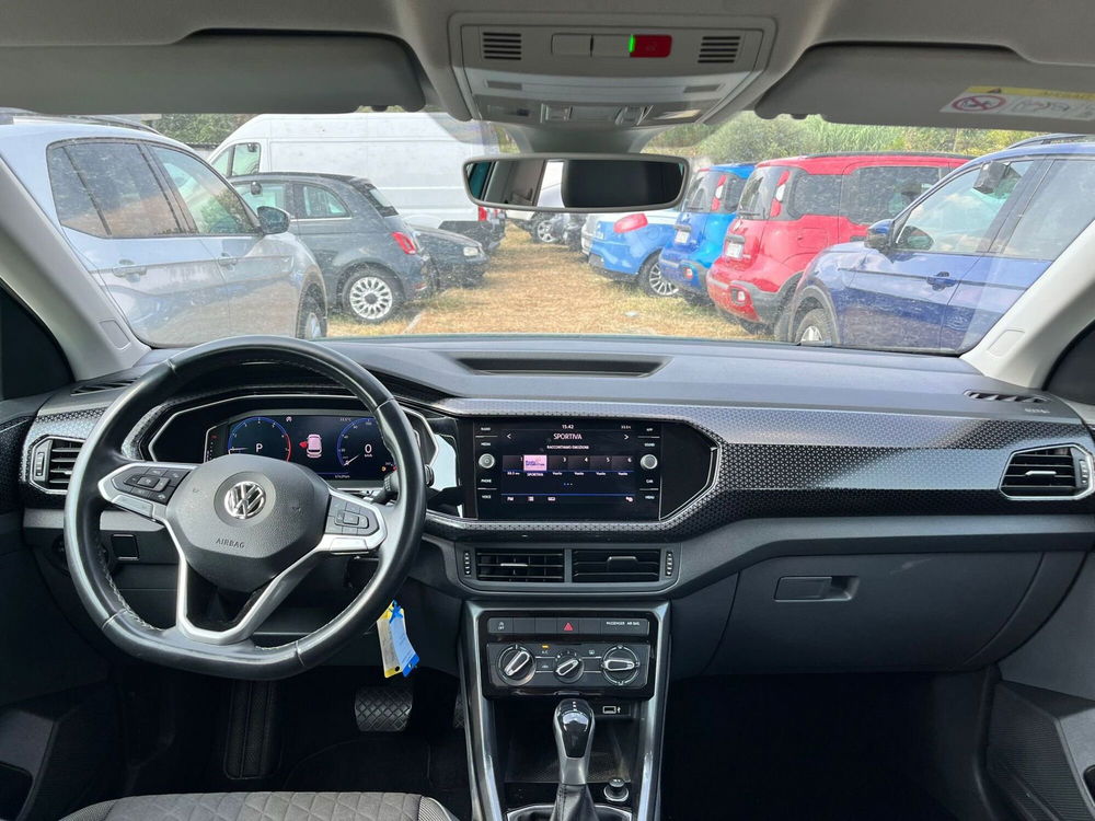 Volkswagen T-Cross usata a Milano (16)