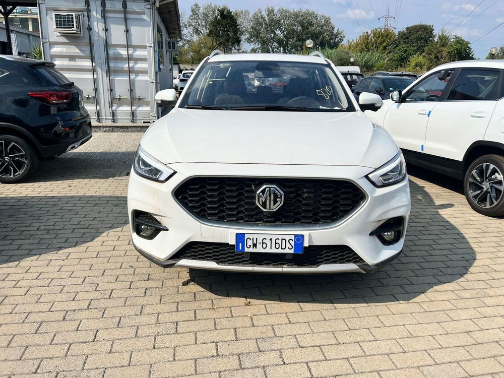 Mg ZS (2021-->) nuova a Milano (2)