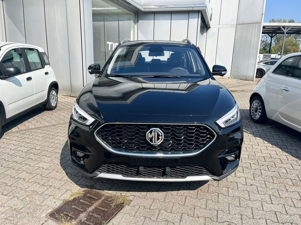 Mg ZS nuova a Milano (2)