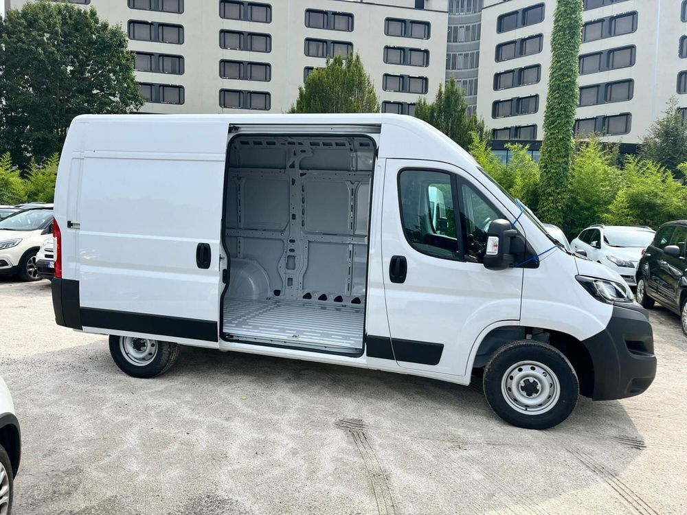 Fiat Ducato Furgone nuova a Milano (6)