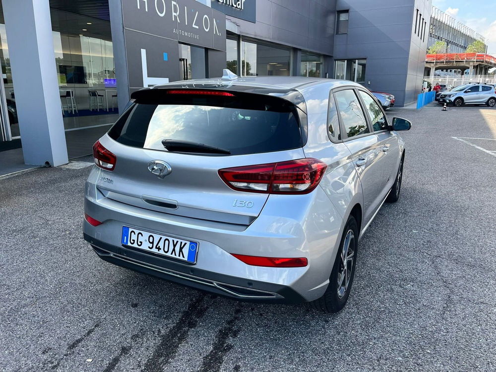 Hyundai i30 usata a Milano (8)