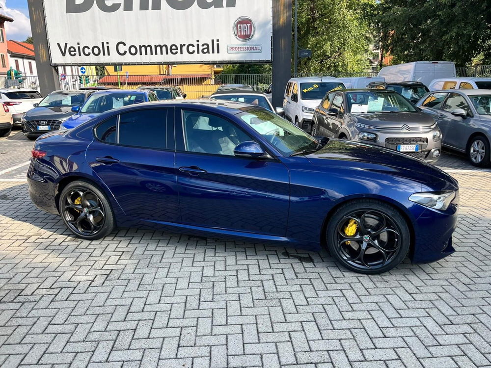 Alfa Romeo Giulia usata a Milano (5)