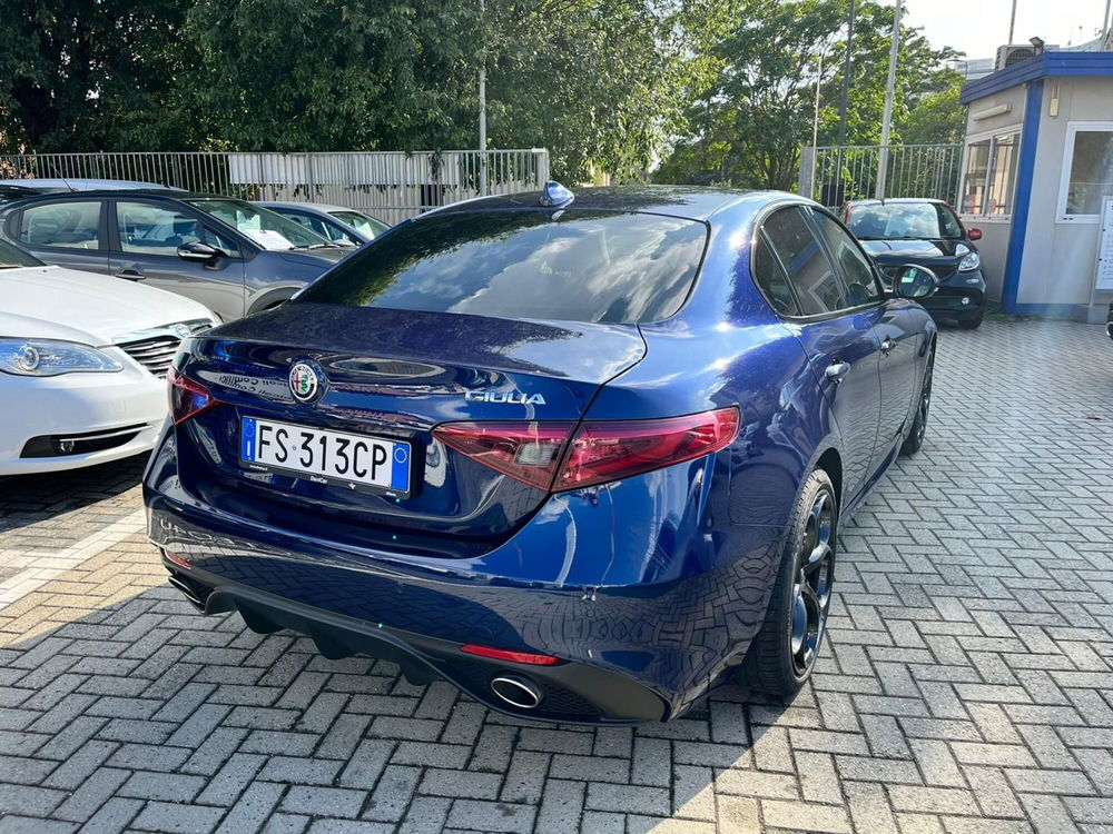 Alfa Romeo Giulia usata a Milano (6)