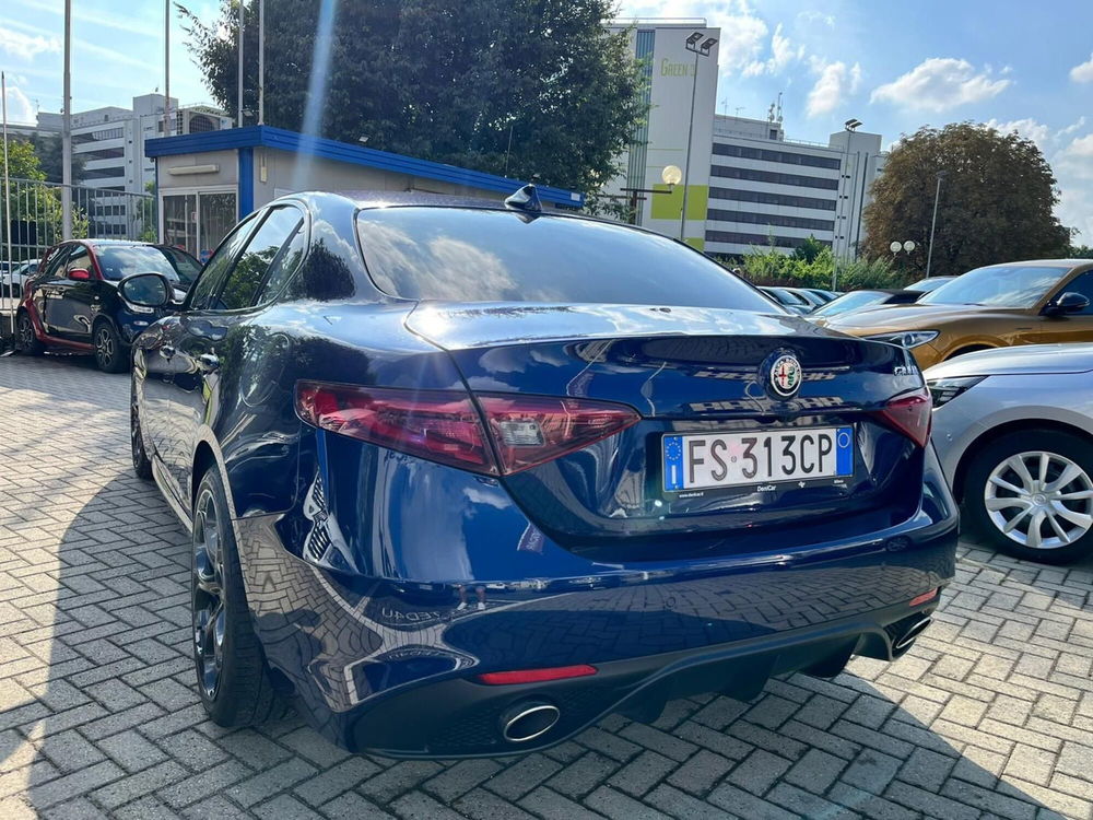 Alfa Romeo Giulia usata a Milano (7)