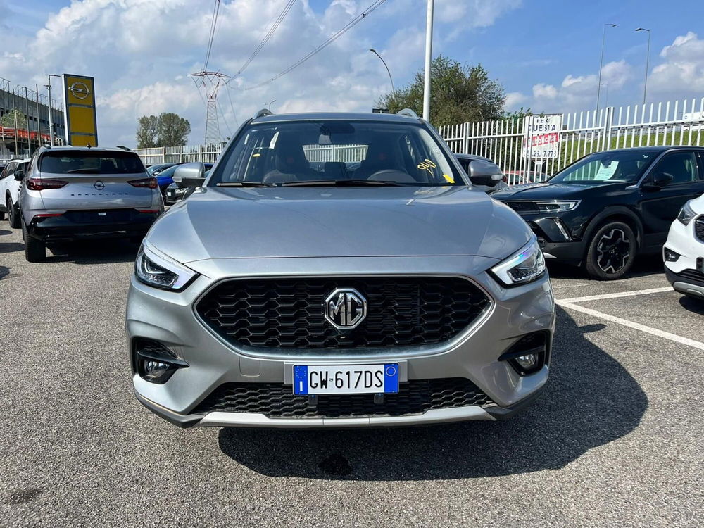 Mg ZS (2021-->) nuova a Milano (2)