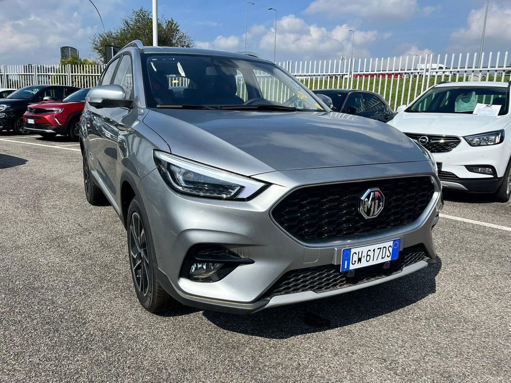 Mg ZS (2021-->) nuova a Milano (3)