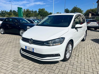 Volkswagen Touran 2.0 TDI 150 CV SCR DSG Highline BlueMotion Technology  del 2017 usata a Milano