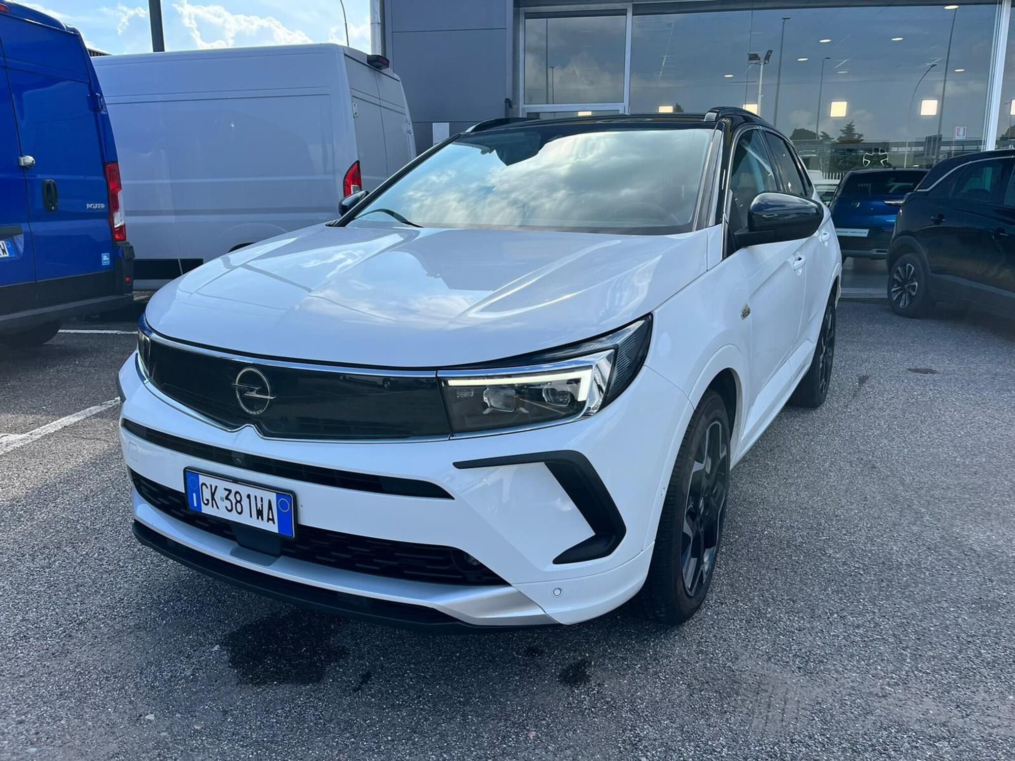 Opel Grandland 1.6 PHEV aut. FWD Ultimate del 2022 usata a Milano