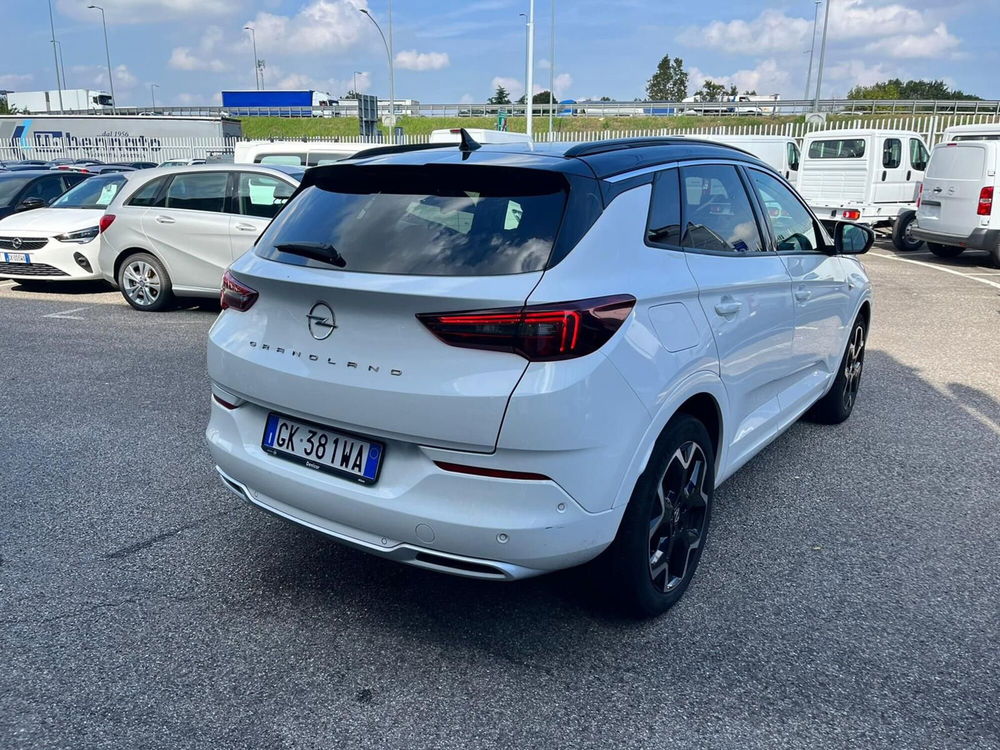 Opel Grandland usata a Milano (6)