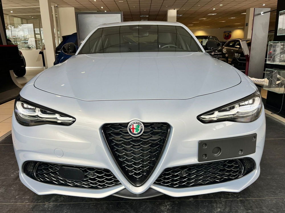 Alfa Romeo Giulia usata a Milano (2)