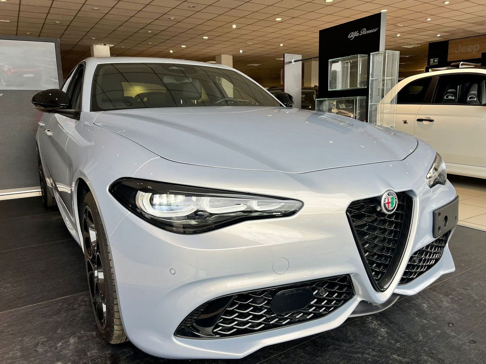 Alfa Romeo Giulia usata a Milano (3)