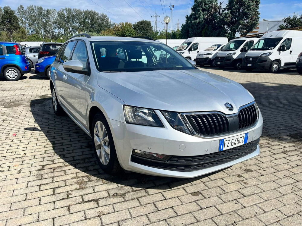 Skoda Octavia Station Wagon usata a Milano (3)