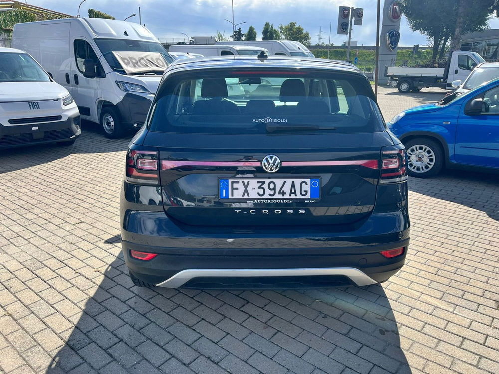 Volkswagen T-Cross usata a Milano (8)