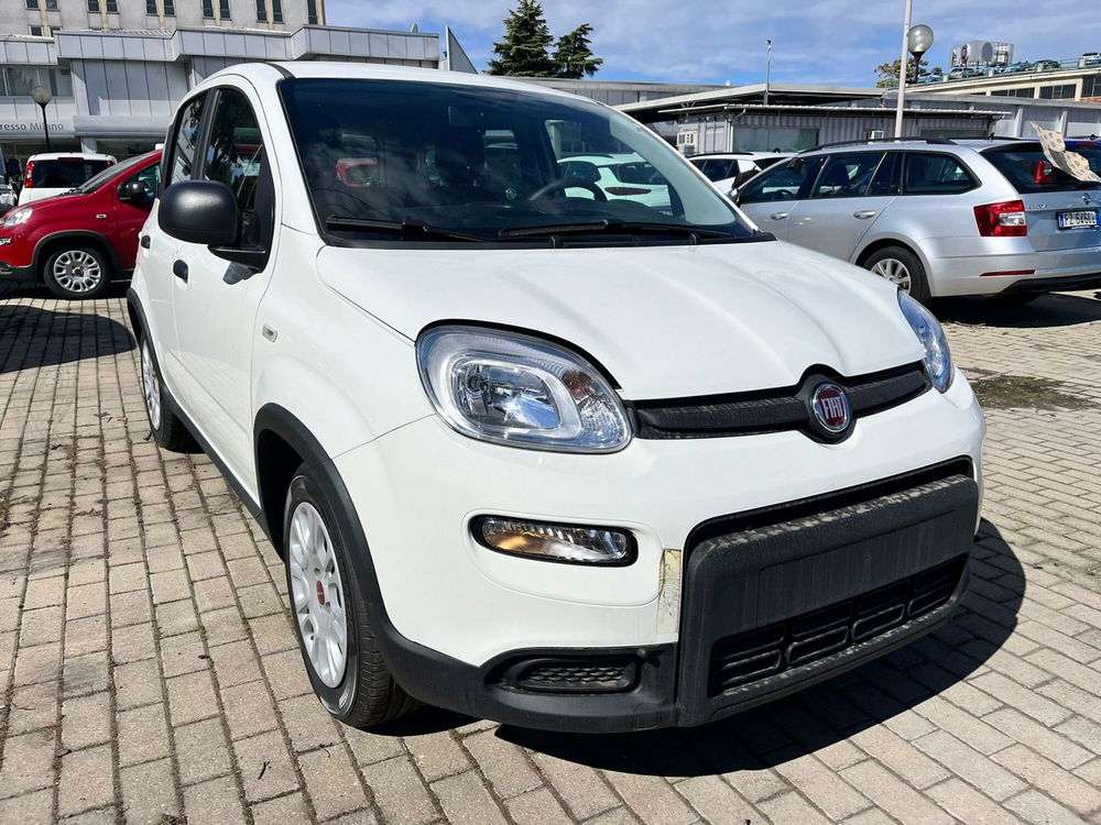 Fiat Panda nuova a Milano (2)