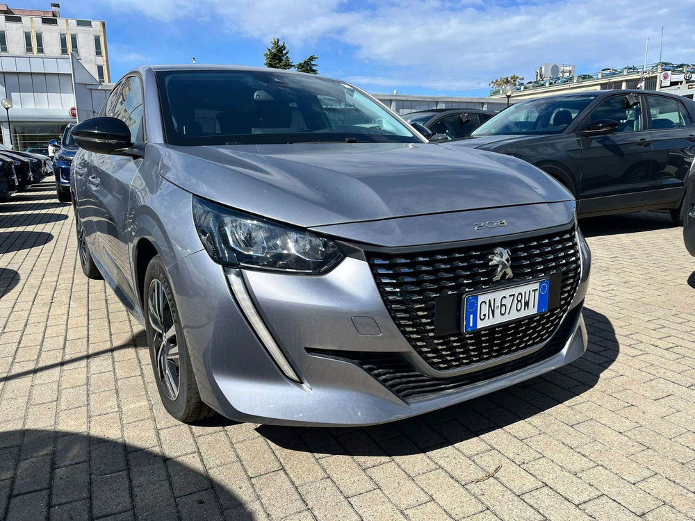 Peugeot 208 usata a Milano (3)