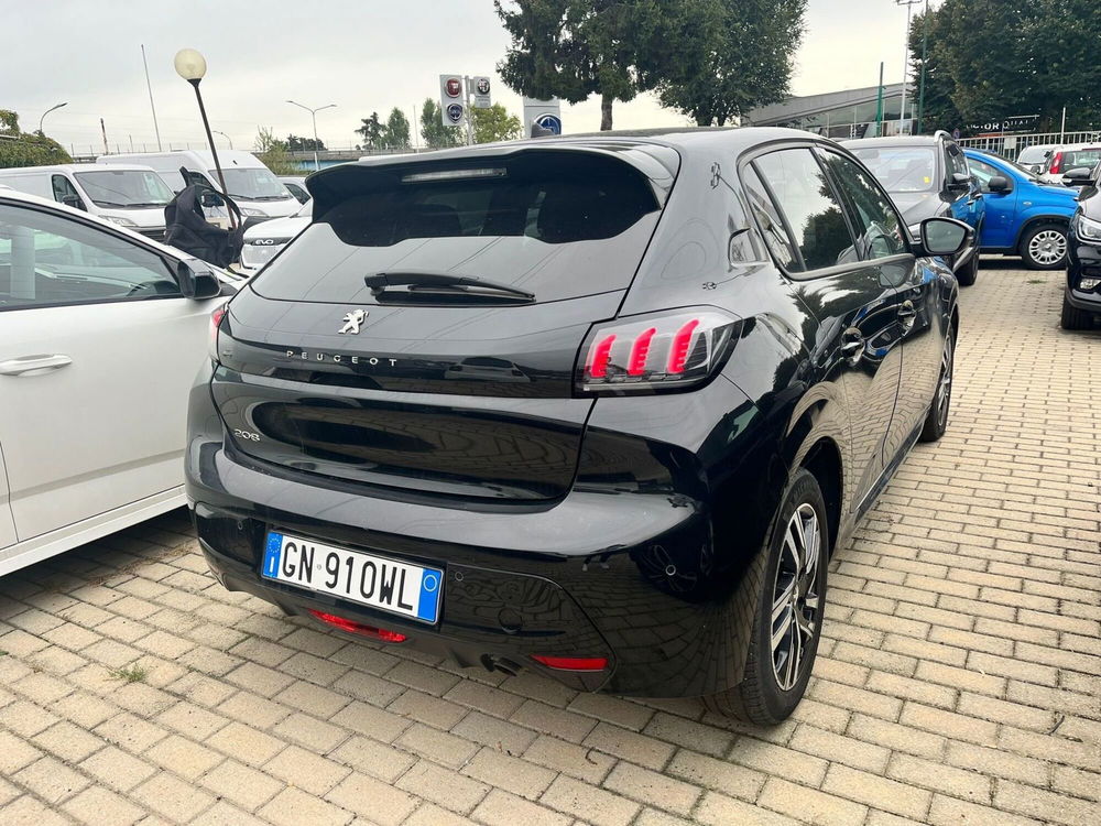 Peugeot 208 usata a Milano (7)