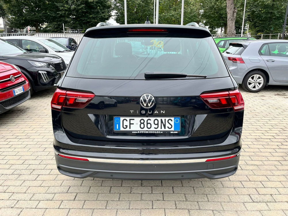 Volkswagen Tiguan usata a Milano (8)