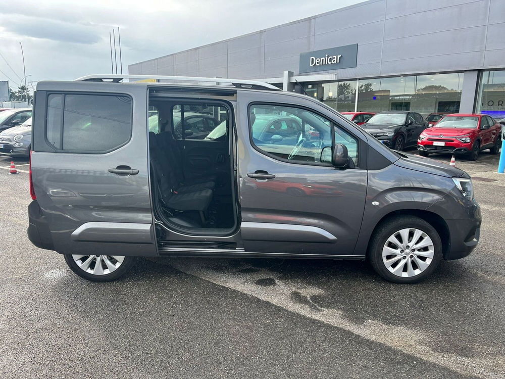 Opel Combo Life usata a Milano (7)