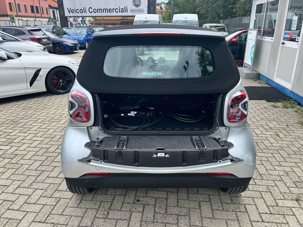 smart Fortwo Cabrio usata a Milano (10)