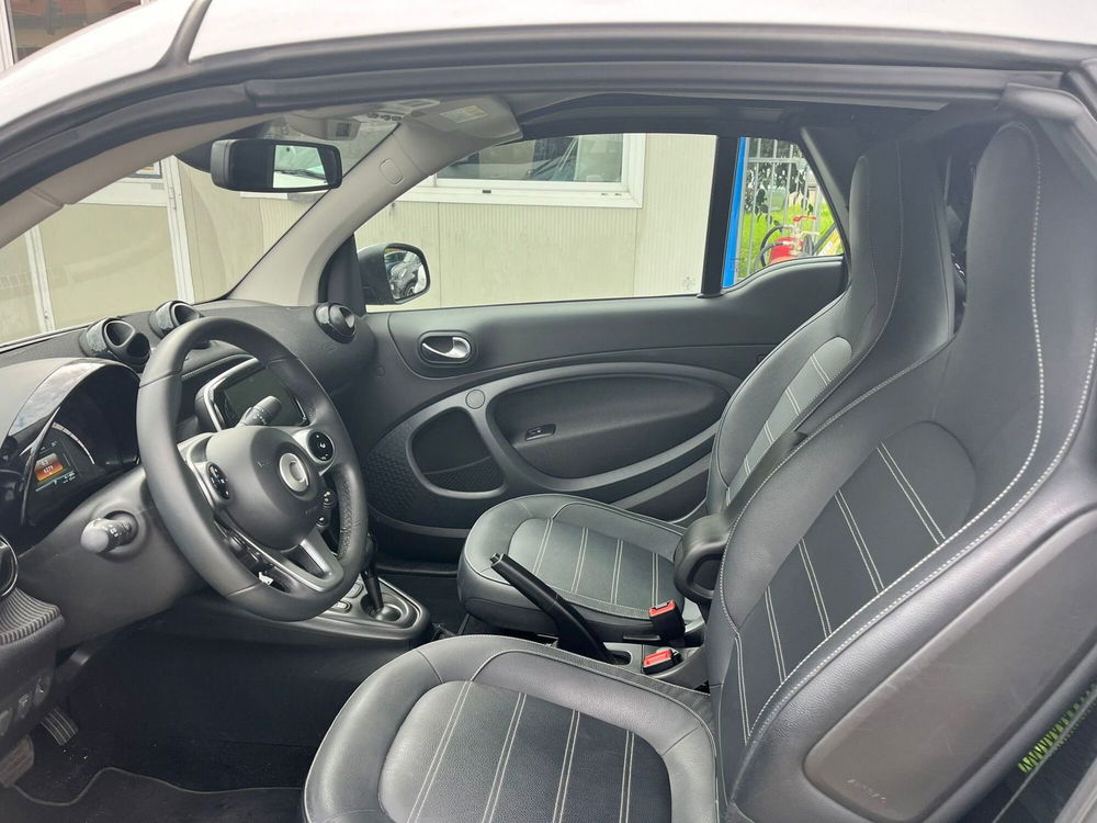 smart Fortwo Cabrio usata a Milano (14)