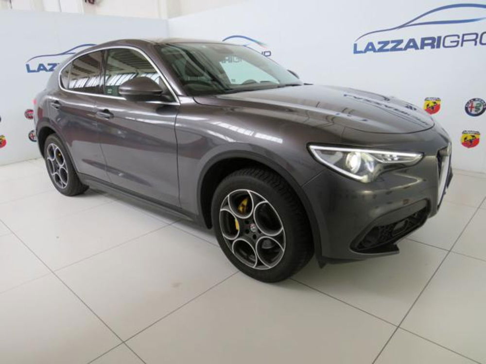 Alfa Romeo Stelvio usata a Lodi (5)