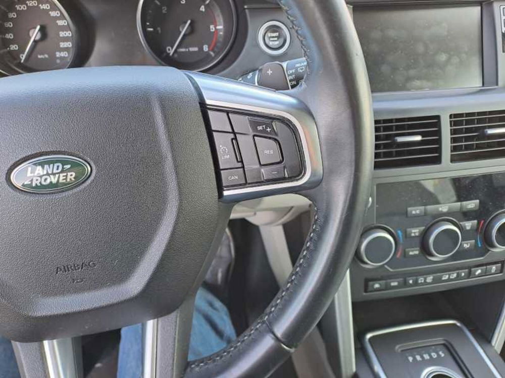 Land Rover Discovery Sport usata a Asti (11)