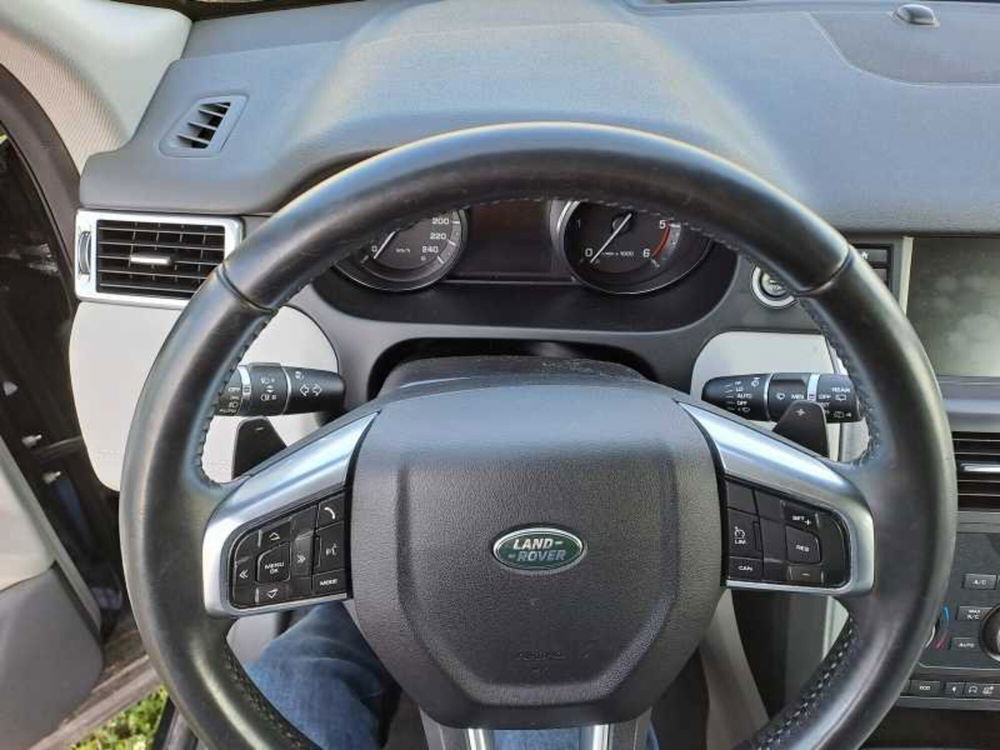 Land Rover Discovery Sport usata a Asti (12)