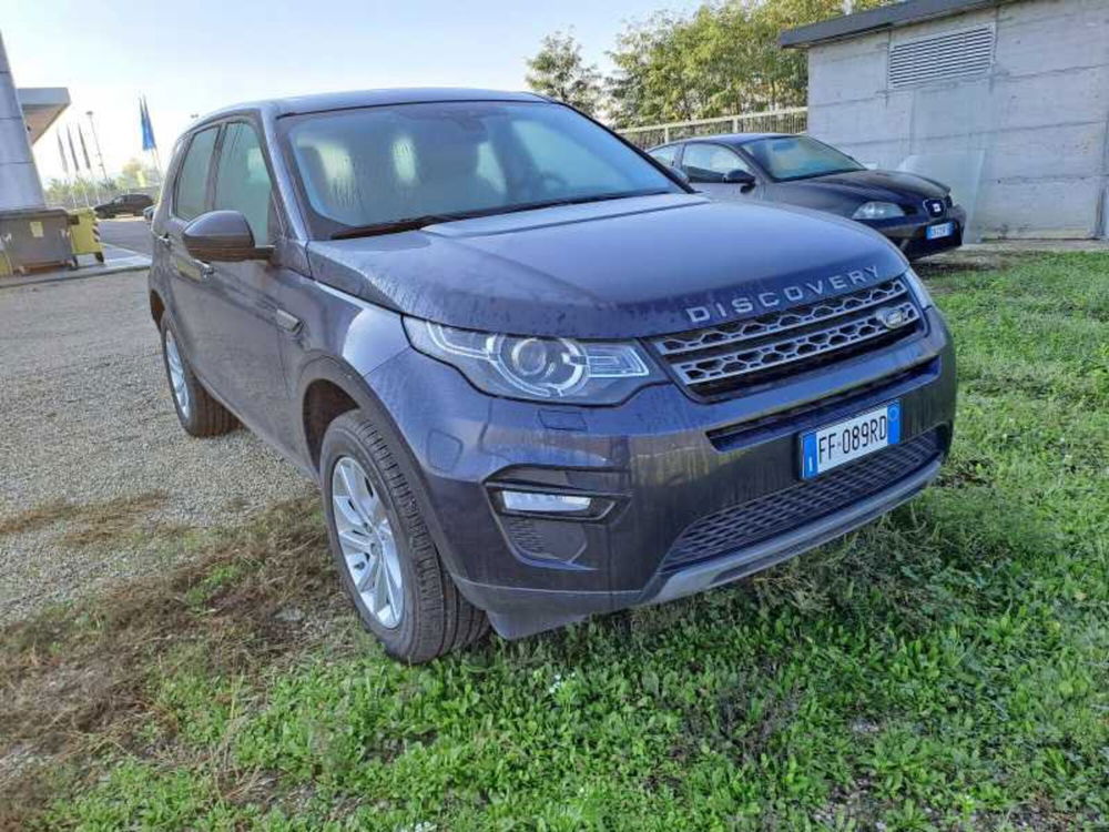 Land Rover Discovery Sport usata a Asti (2)