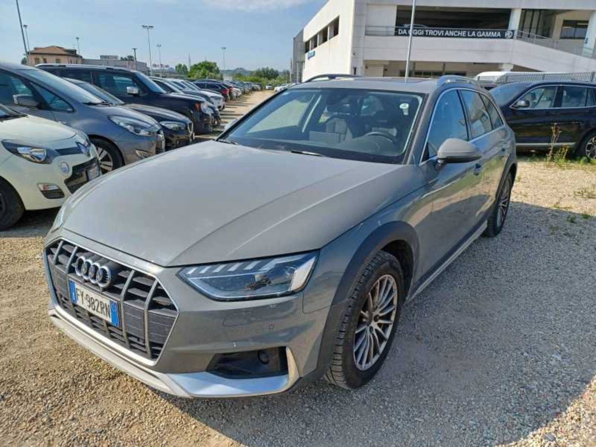 Audi A4 Allroad 40 TDI 190 CV S tronic Business Evolution  del 2019 usata a Asti