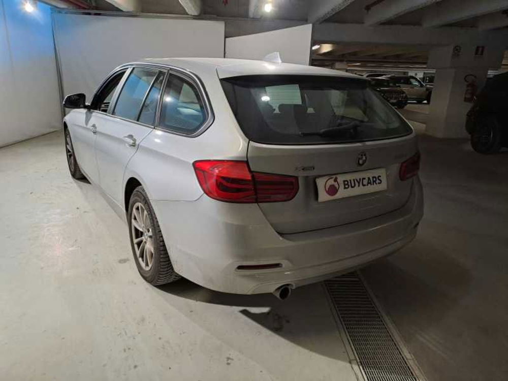 BMW Serie 3 Touring usata a Asti (4)