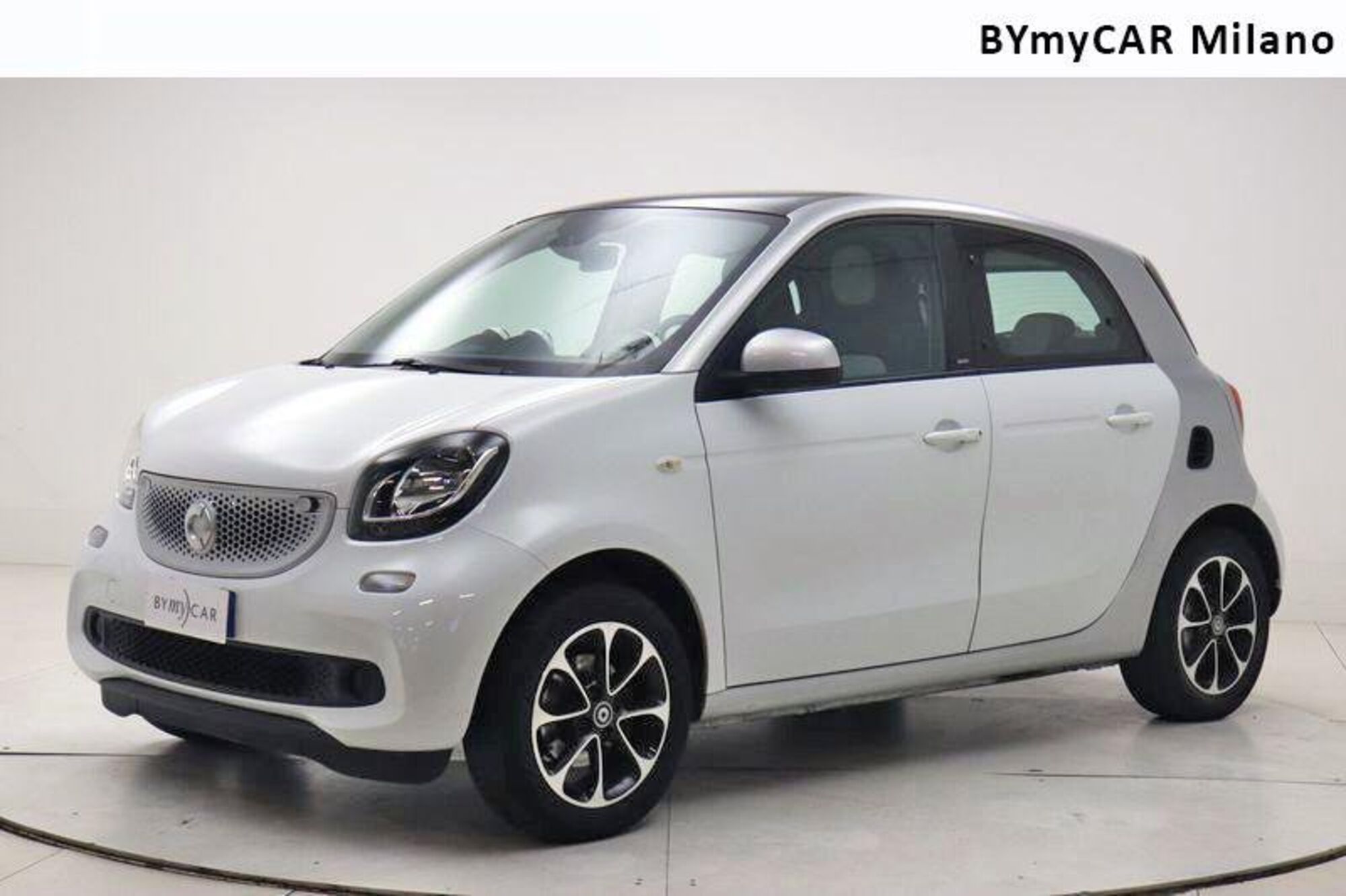 smart forfour forfour 70 1.0 Passion  del 2015 usata a Milano