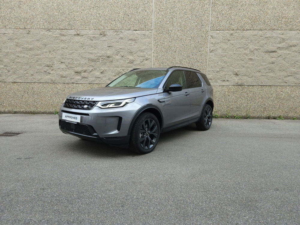 Land Rover Discovery Sport nuova a Bergamo