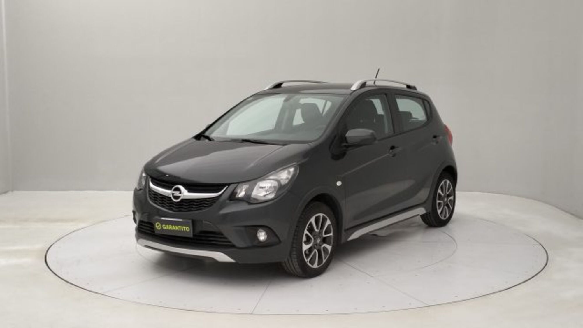 Opel Karl Rocks 1.0 73 CV del 2019 usata a Torino