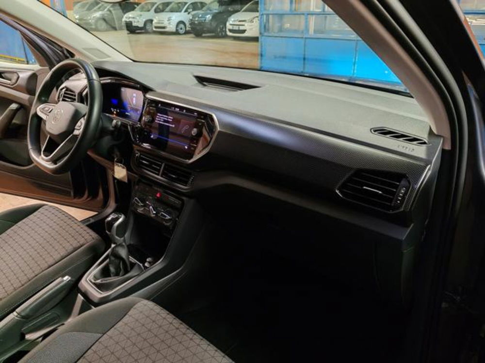 Volkswagen T-Cross usata a Torino (13)