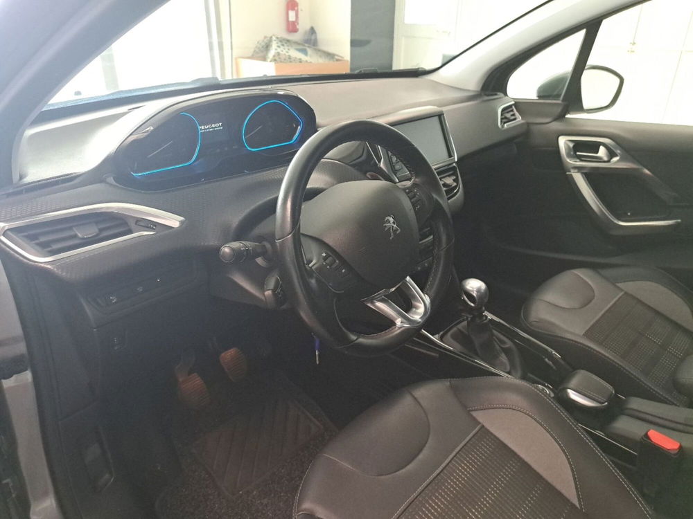 Peugeot 2008 usata a Arezzo (10)