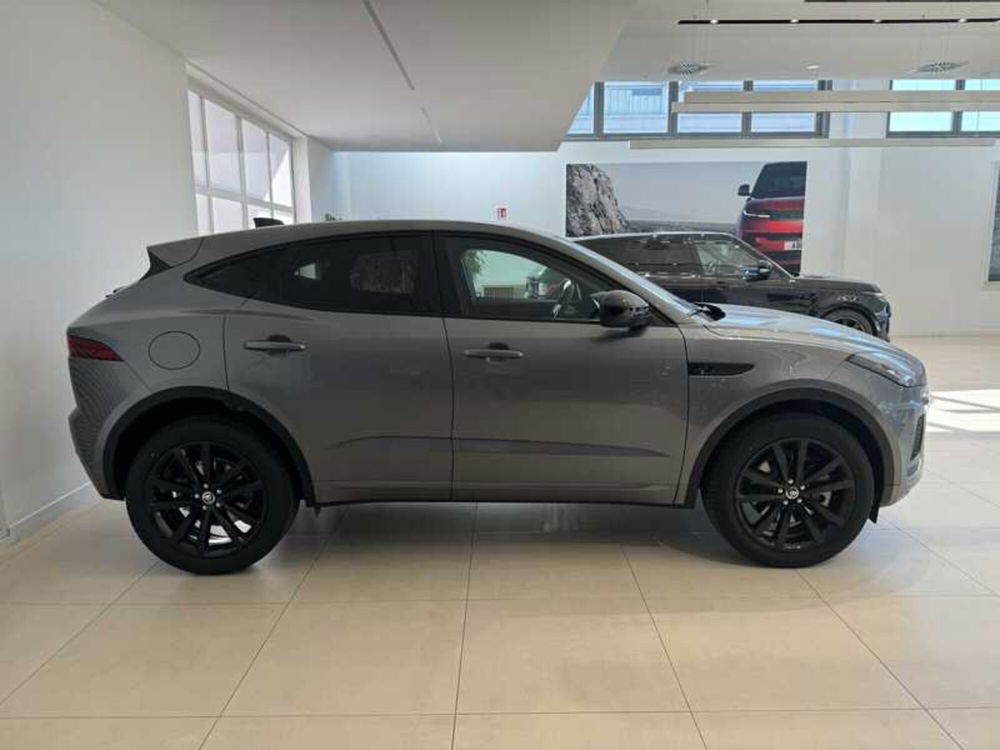 Jaguar E-Pace nuova a Forlì-Cesena (5)