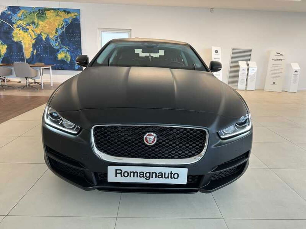 Jaguar XE usata a Forlì-Cesena (2)