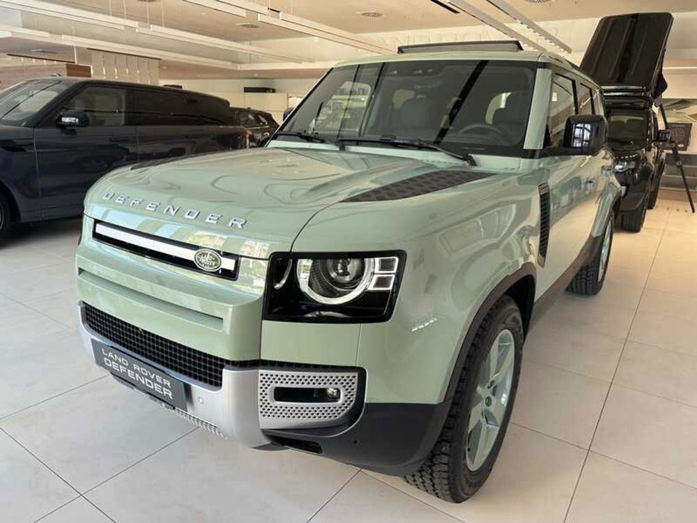 Land Rover Defender nuova a Forlì-Cesena