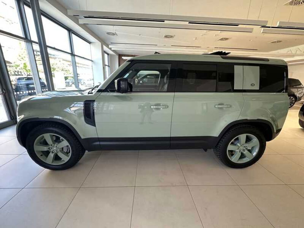 Land Rover Defender nuova a Forlì-Cesena (4)