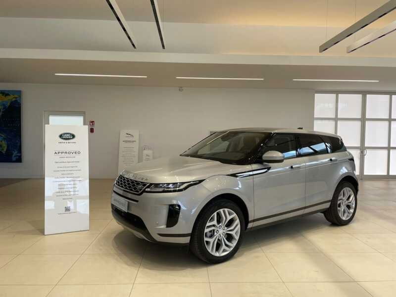 Land Rover Range Rover Evoque 1.5 I3 PHEV 300 CV AWD Auto  del 2022 usata a Forli&#039;