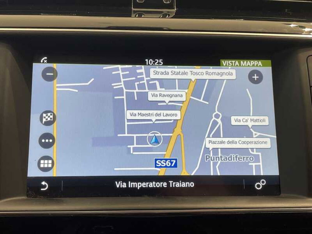 Jaguar XE usata a Forlì-Cesena (9)