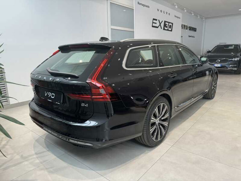 Volvo V90 nuova a Forlì-Cesena (4)