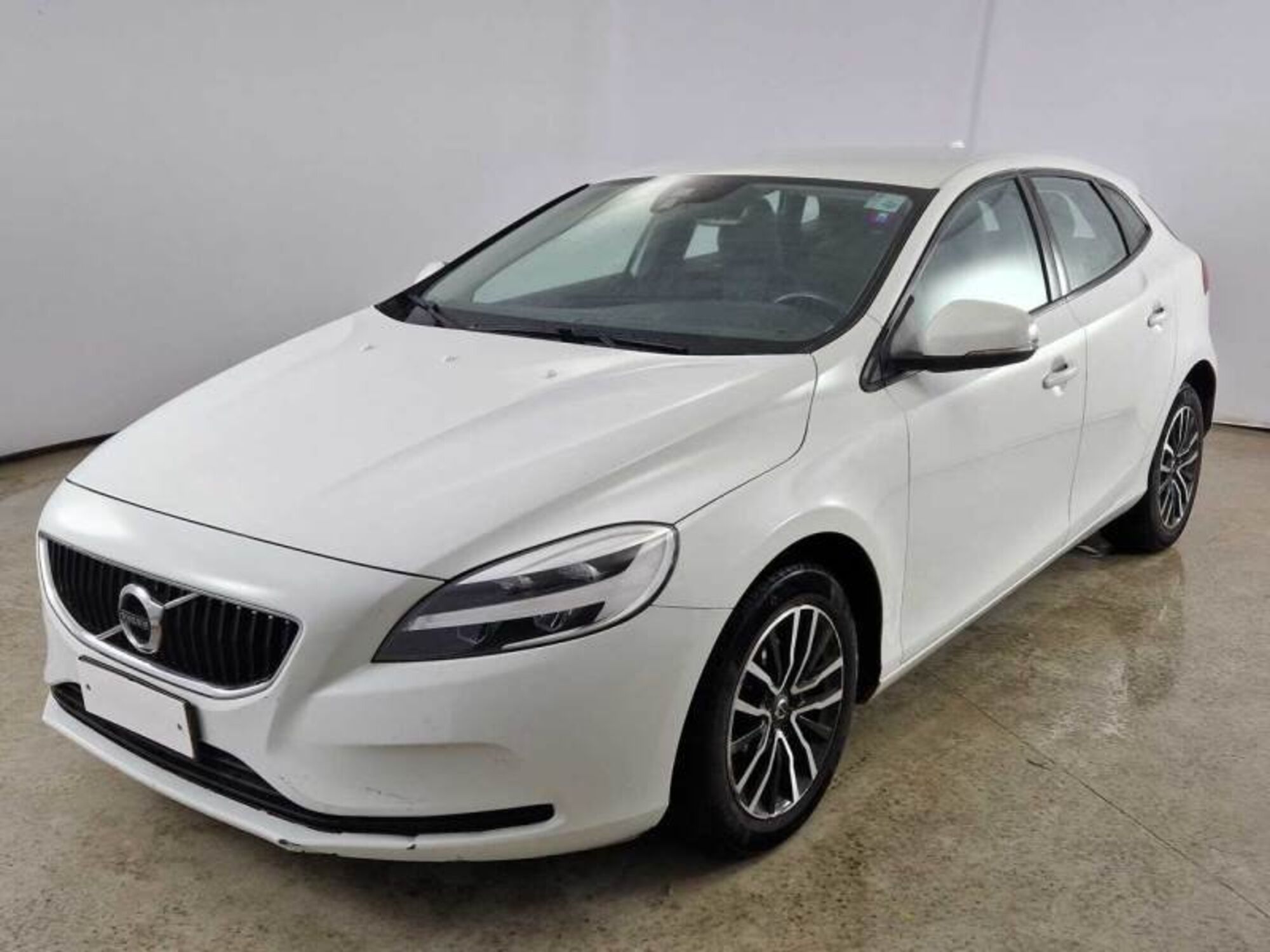 Volvo V40 D2 Business Plus  del 2019 usata a Forli&#039;