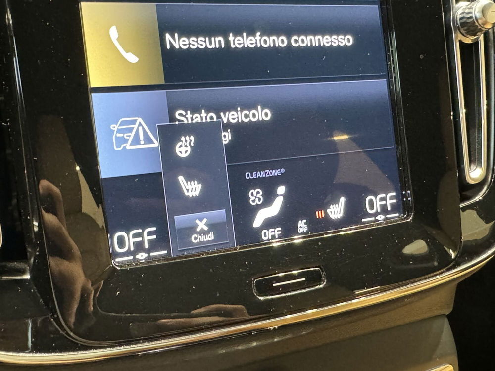 Volvo XC40 usata a Forlì-Cesena (11)