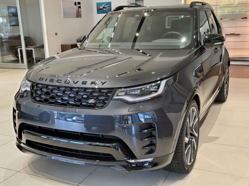 Land Rover Discovery nuova a Forlì-Cesena