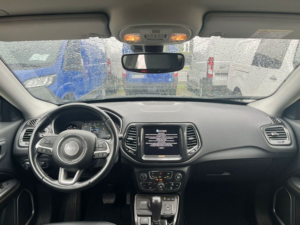 Jeep Compass usata a Milano (17)