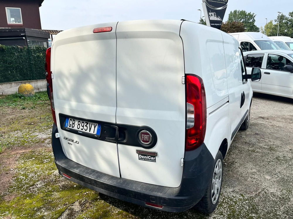 Fiat Doblò Furgone usata a Milano (7)