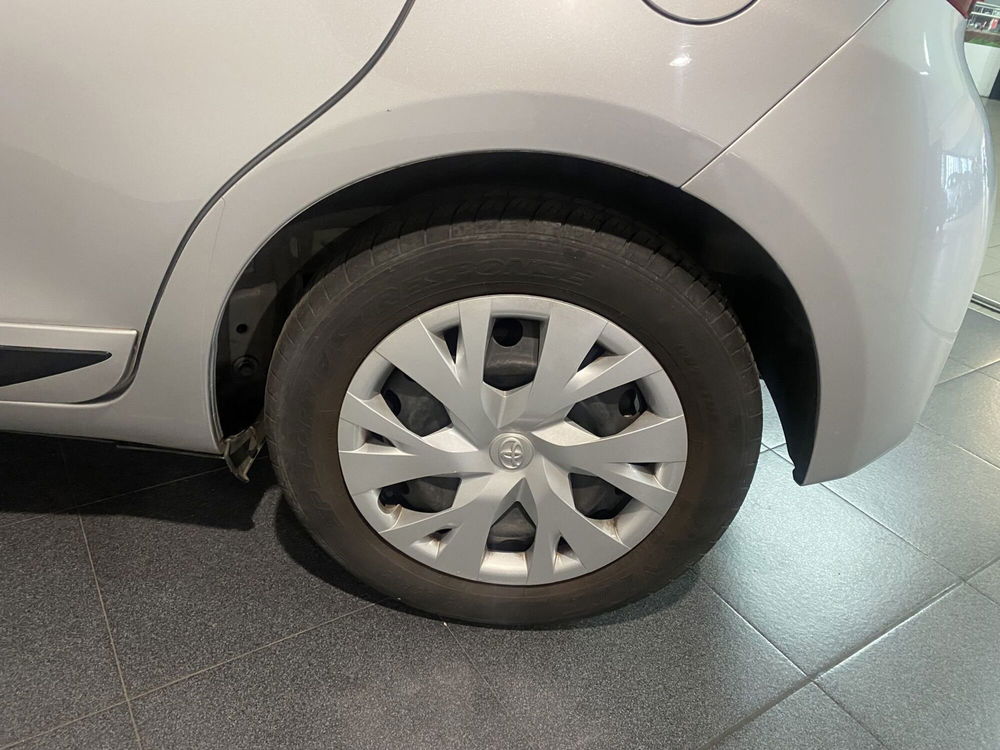 Toyota Yaris usata a Milano (15)