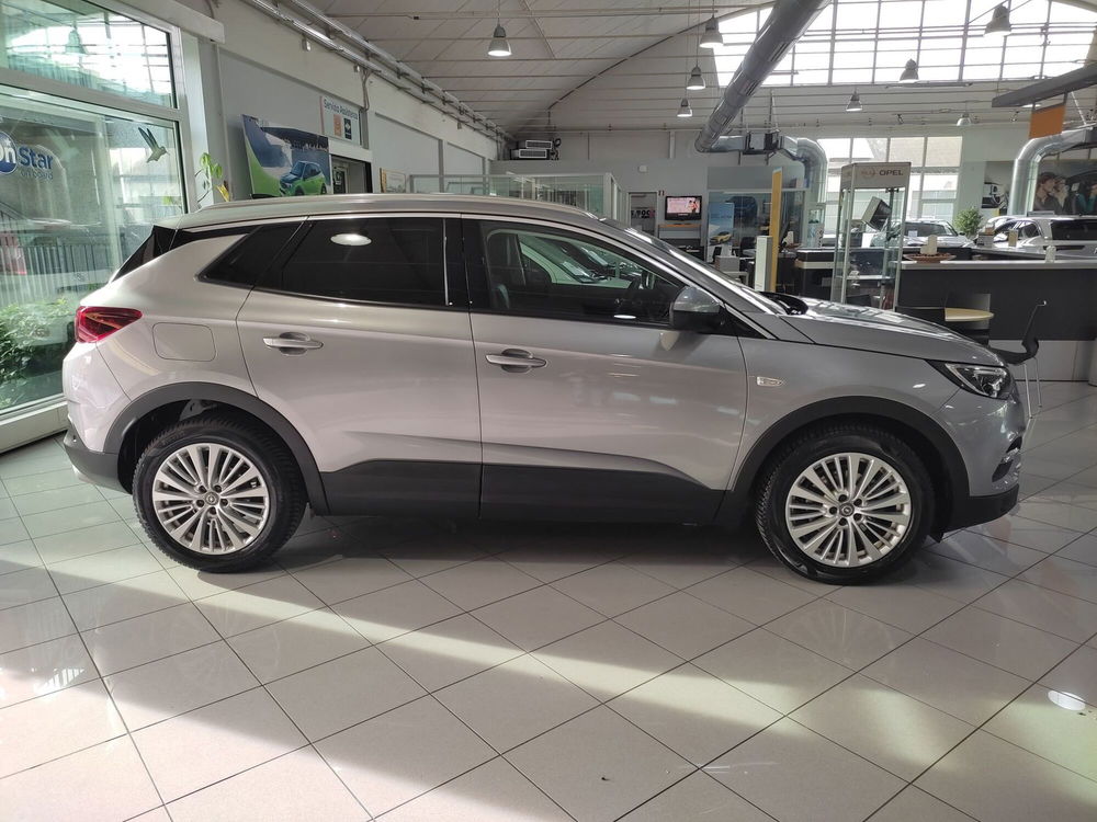 Opel Grandland X usata a Prato (4)