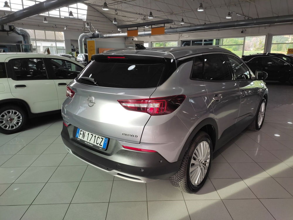 Opel Grandland X usata a Prato (5)